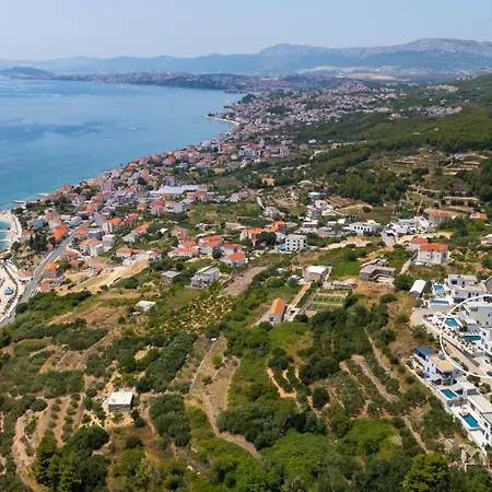 New Apolina 4 En-suite Bedrooms, Sea Views Ποντστράνα